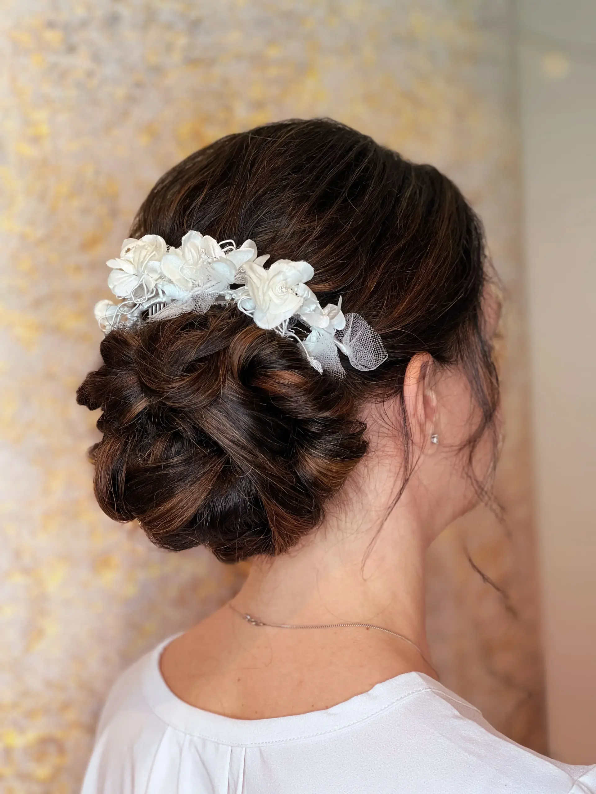 Brautstyling Aachen - Hairstyling für Hochzeit klassisch - Yvonne Wappler